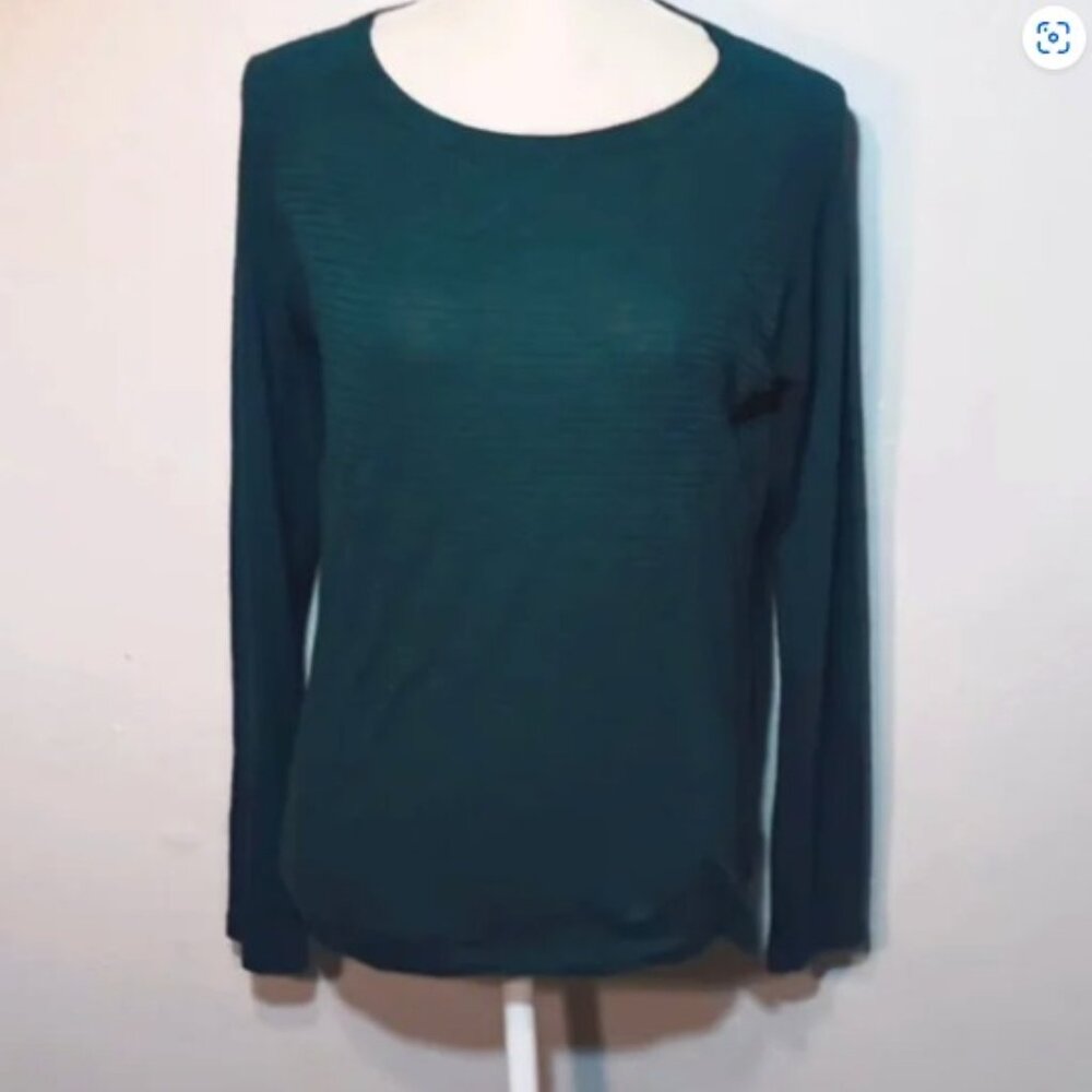 Color Thread Long Sleeve Top Size Small